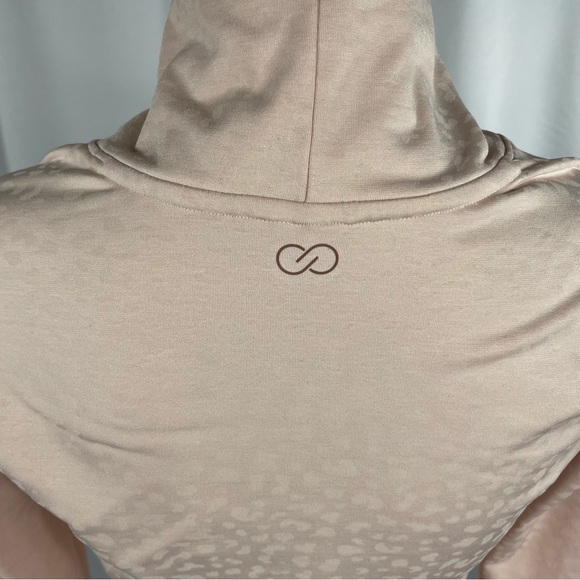 CALIA Womens Long Sleeve Athletic Running Shirt Animal Print Pale Pink - Picture 10 of 13